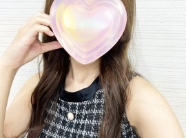 8/20入店3日目☆色白スレンダー超超美形顔の美人さん☆『あみちゃん（22）』